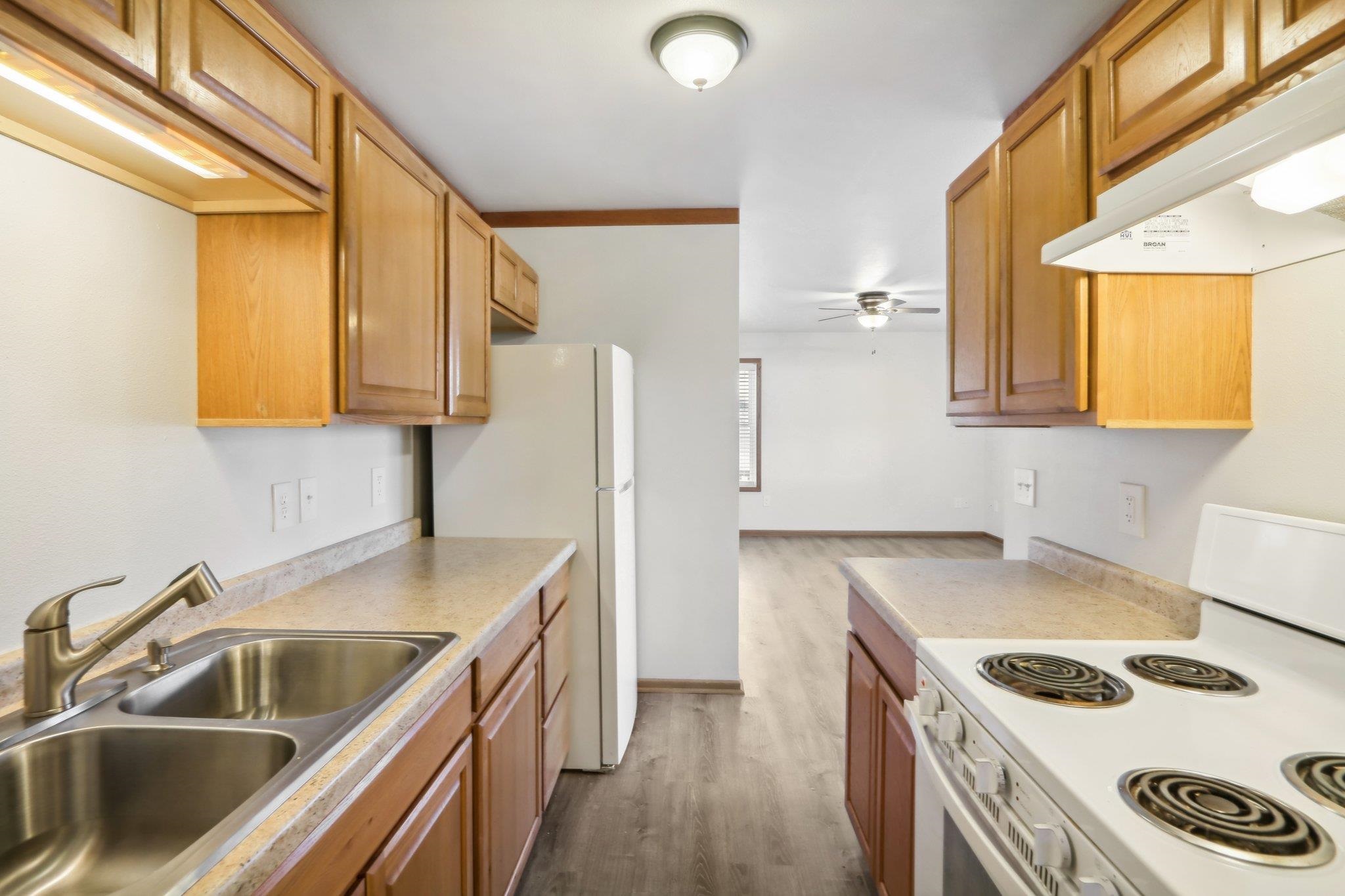 Wisconsin Dells, Wisconsin 53965, United States, 2 Bedrooms Bedrooms, ,1 BathroomBathrooms,Residential,Active,27974