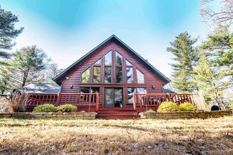 Photo of 717 W 17th Lane, Arkdale, WI 54613 (MLS # 2013995)