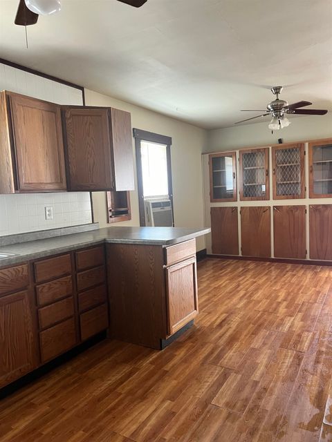 Tiny photo for 906 S 7th Street, Prairie Du Chien, WI 53821 (MLS # 2012692)