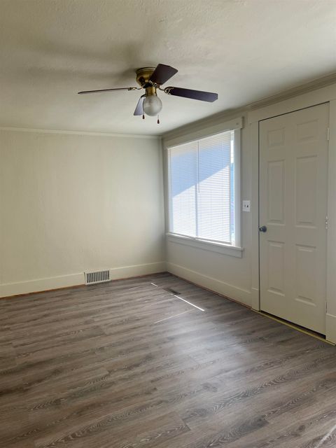 Tiny photo for 906 S 7th Street, Prairie Du Chien, WI 53821 (MLS # 2012692)