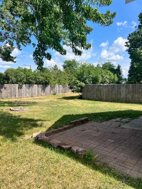 Tiny photo for 906 S 7th Street, Prairie Du Chien, WI 53821 (MLS # 2012692)