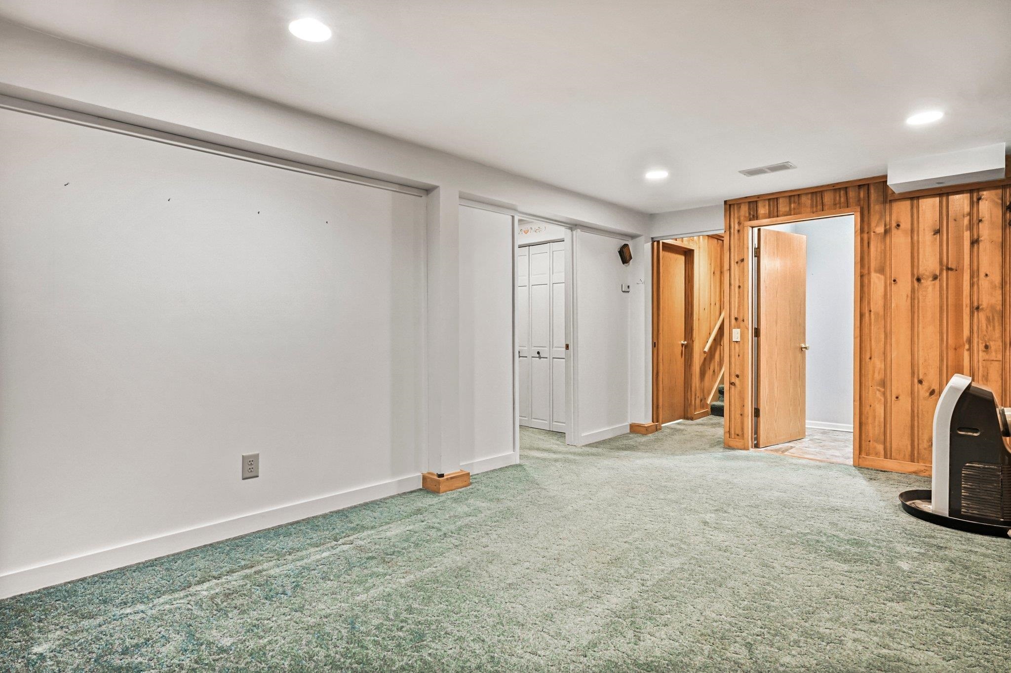 Madison, Wisconsin 53705, United States, 4 Bedrooms Bedrooms, ,2 BathroomsBathrooms,Residential,Active,167518