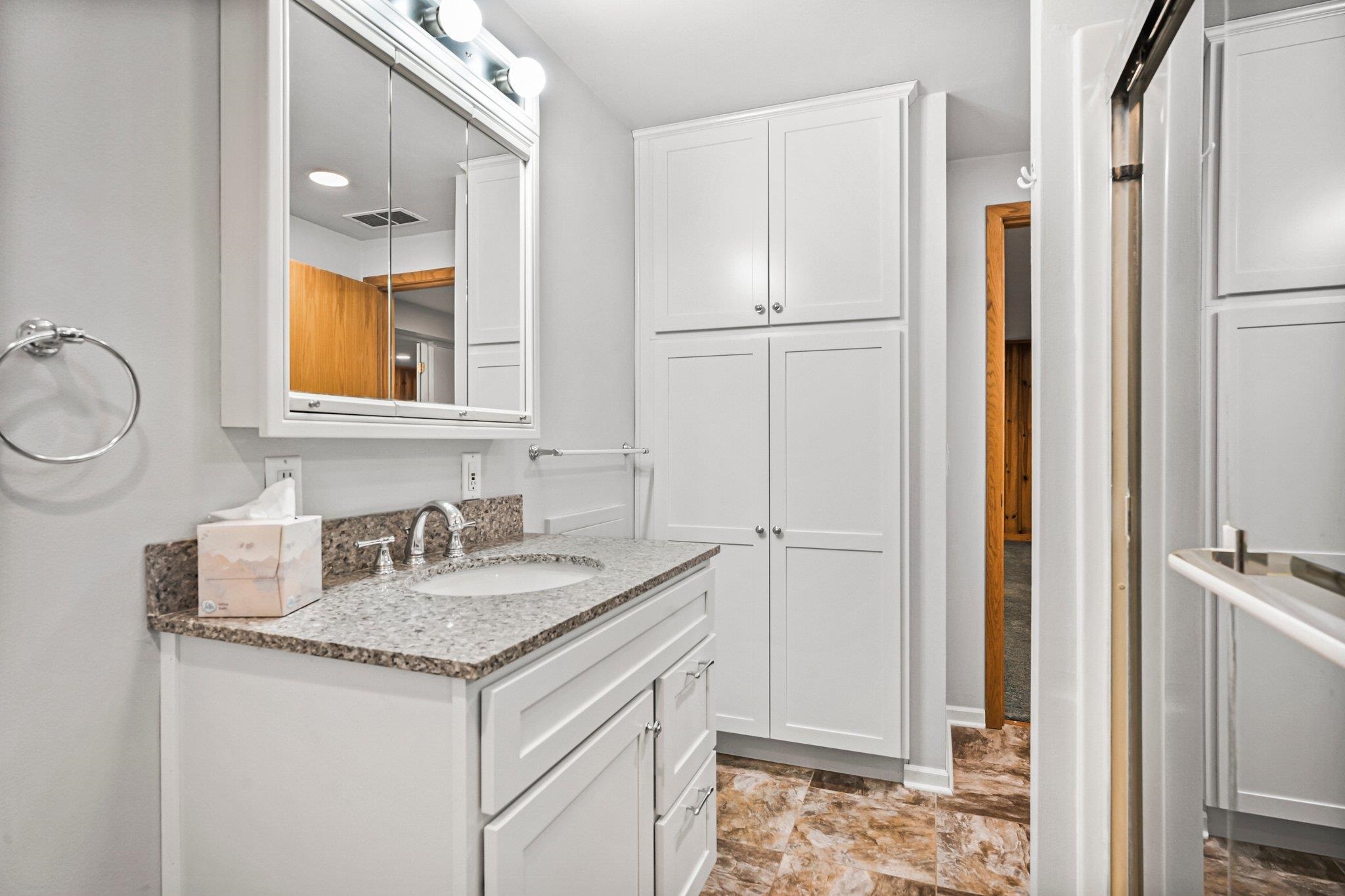 Madison, Wisconsin 53705, United States, 4 Bedrooms Bedrooms, ,2 BathroomsBathrooms,Residential,Active,167518