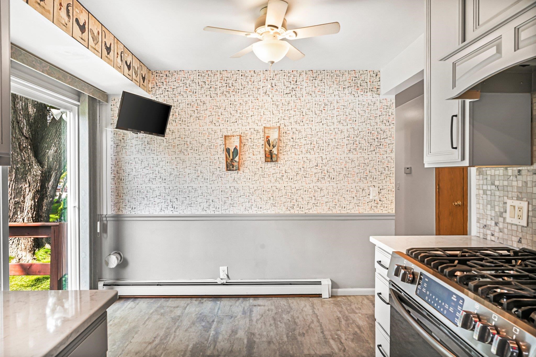 Madison, Wisconsin 53705, United States, 4 Bedrooms Bedrooms, ,2 BathroomsBathrooms,Residential,Active,167518