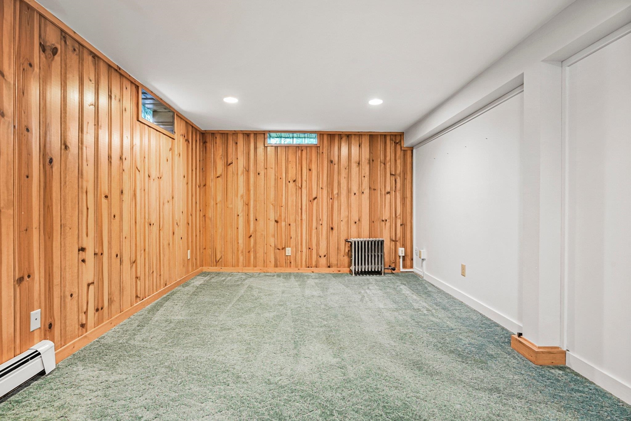 Madison, Wisconsin 53705, United States, 4 Bedrooms Bedrooms, ,2 BathroomsBathrooms,Residential,Active,167518