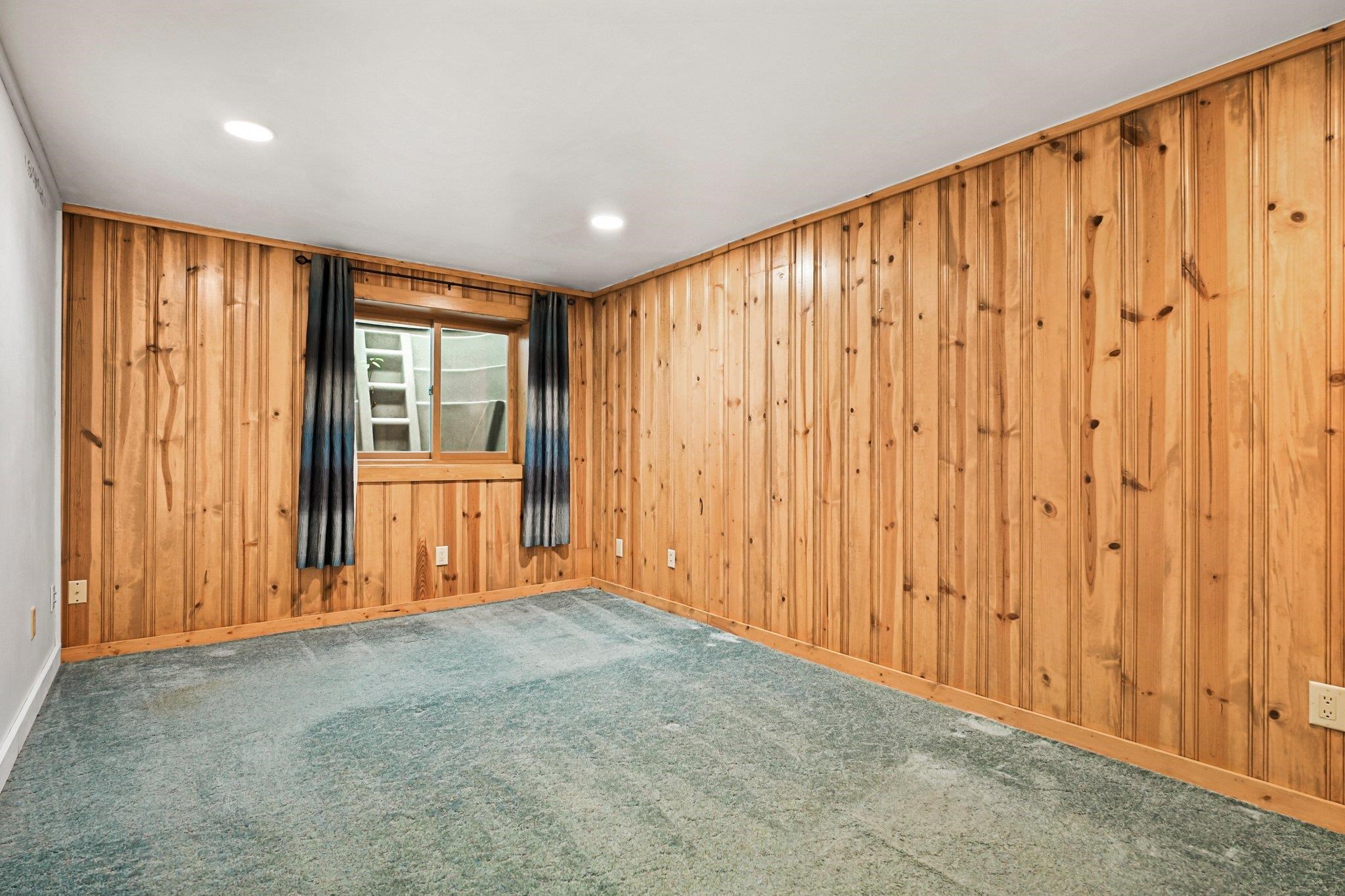 Madison, Wisconsin 53705, United States, 4 Bedrooms Bedrooms, ,2 BathroomsBathrooms,Residential,Active,167518