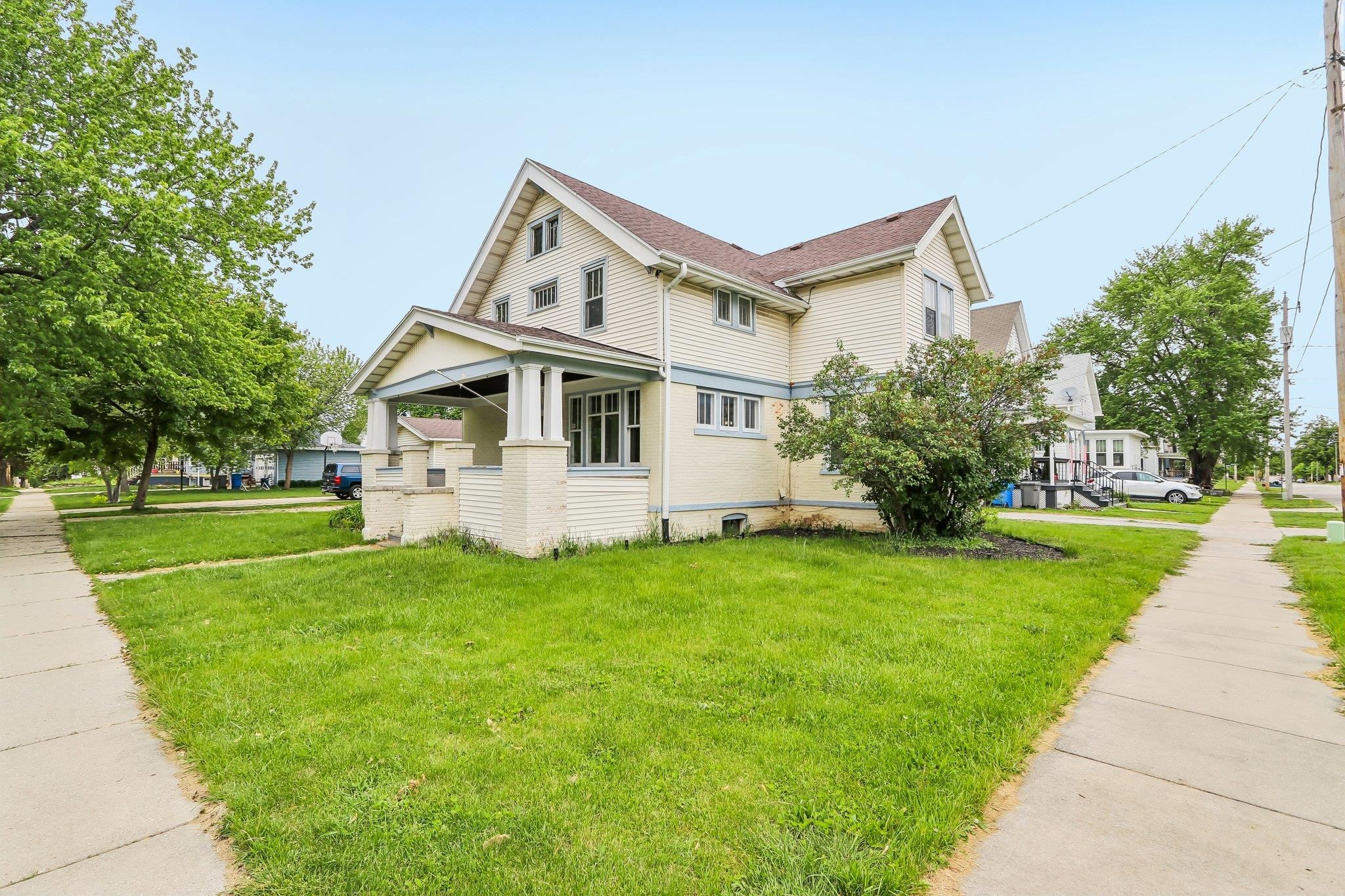 612 Western Avenue