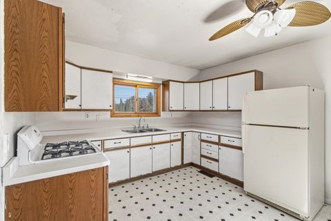 Tiny photo for 152 Central Avenue, Montello, WI 53949 (MLS # 2010560)