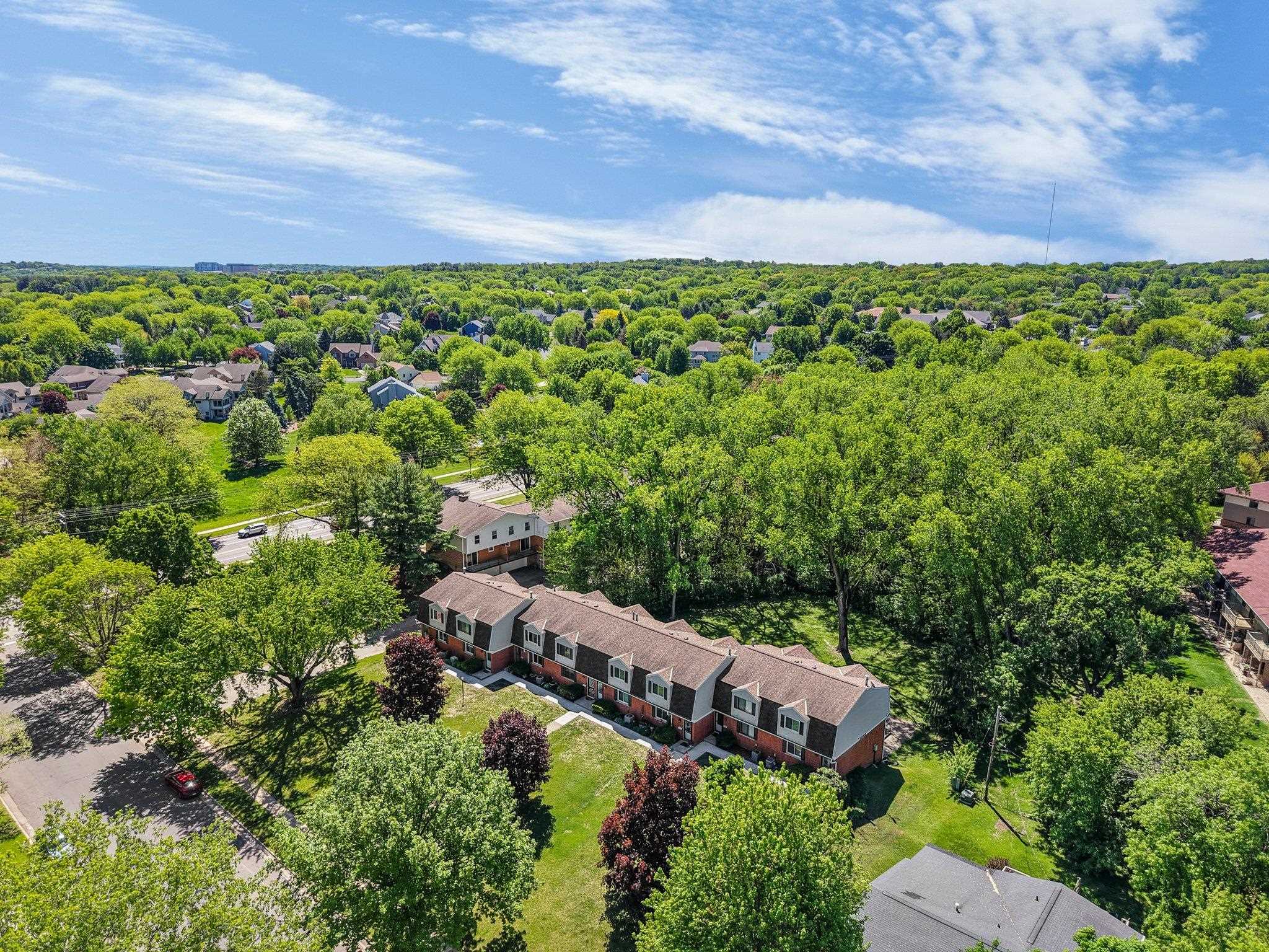 Middleton, Wisconsin 53562, United States, 3 Bedrooms Bedrooms, ,2 BathroomsBathrooms,Residential,Active,139155