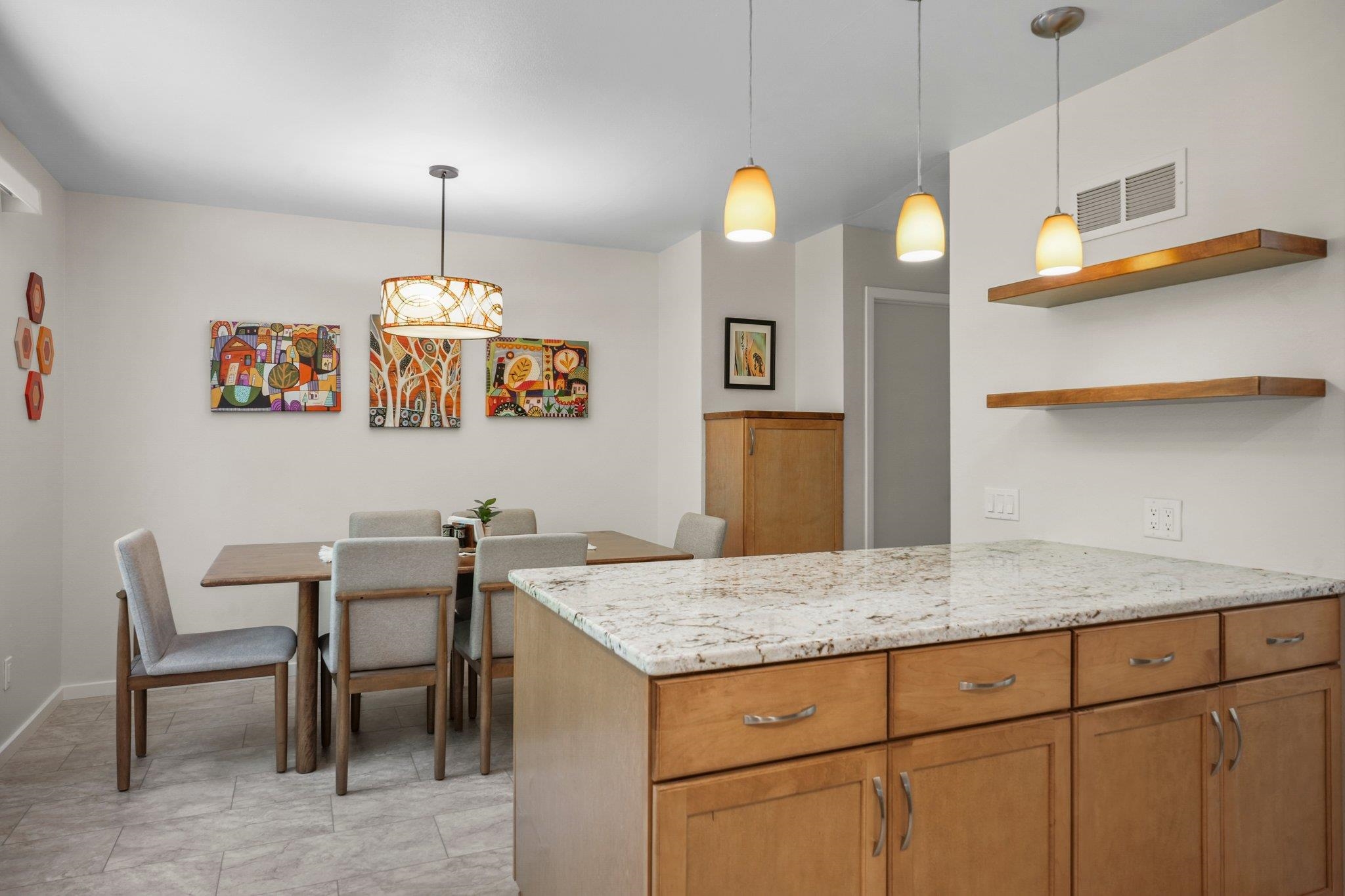 Middleton, Wisconsin 53562, United States, 3 Bedrooms Bedrooms, ,2 BathroomsBathrooms,Residential,Active,139155