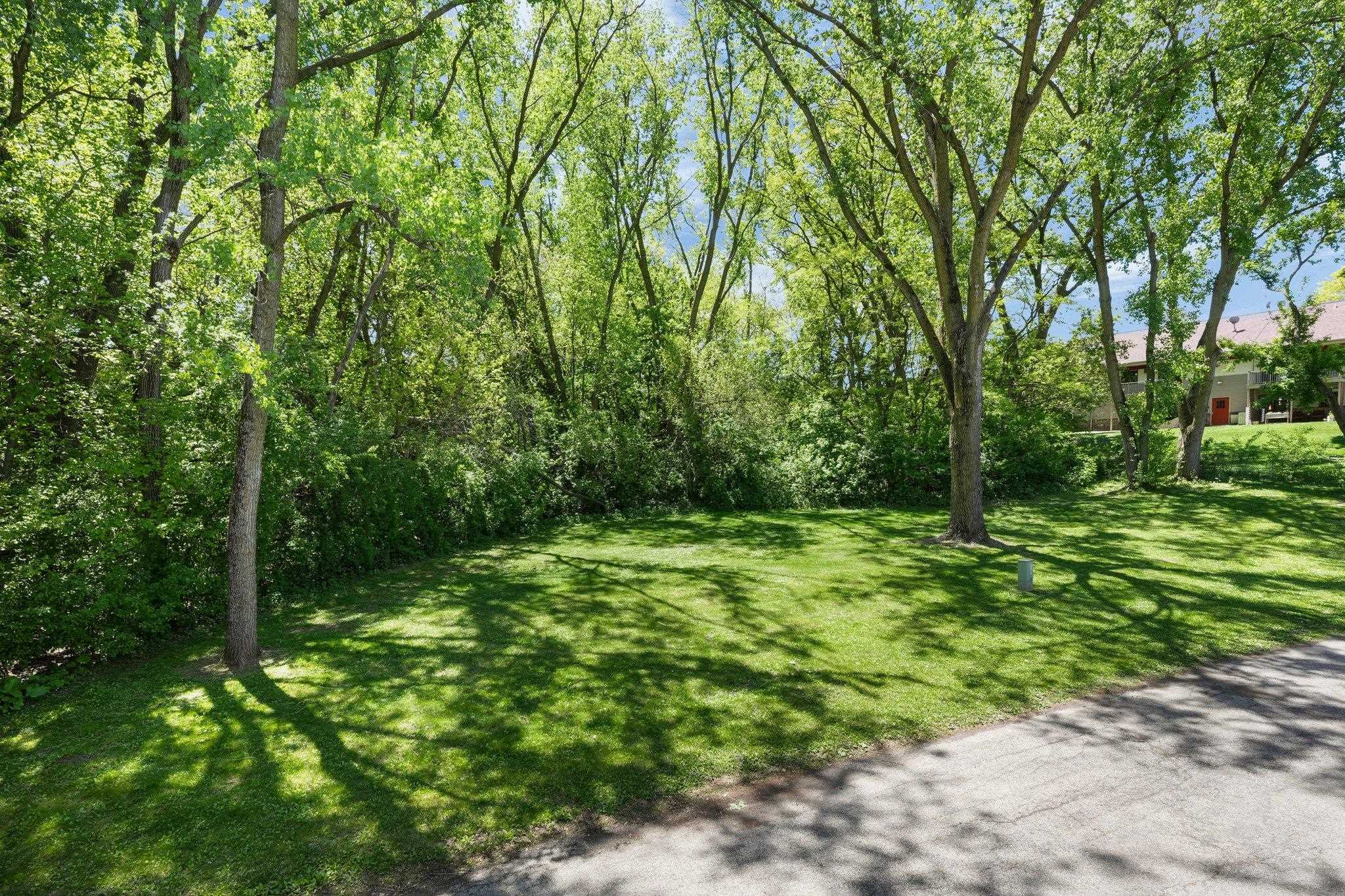 Middleton, Wisconsin 53562, United States, 3 Bedrooms Bedrooms, ,2 BathroomsBathrooms,Residential,Active,139155