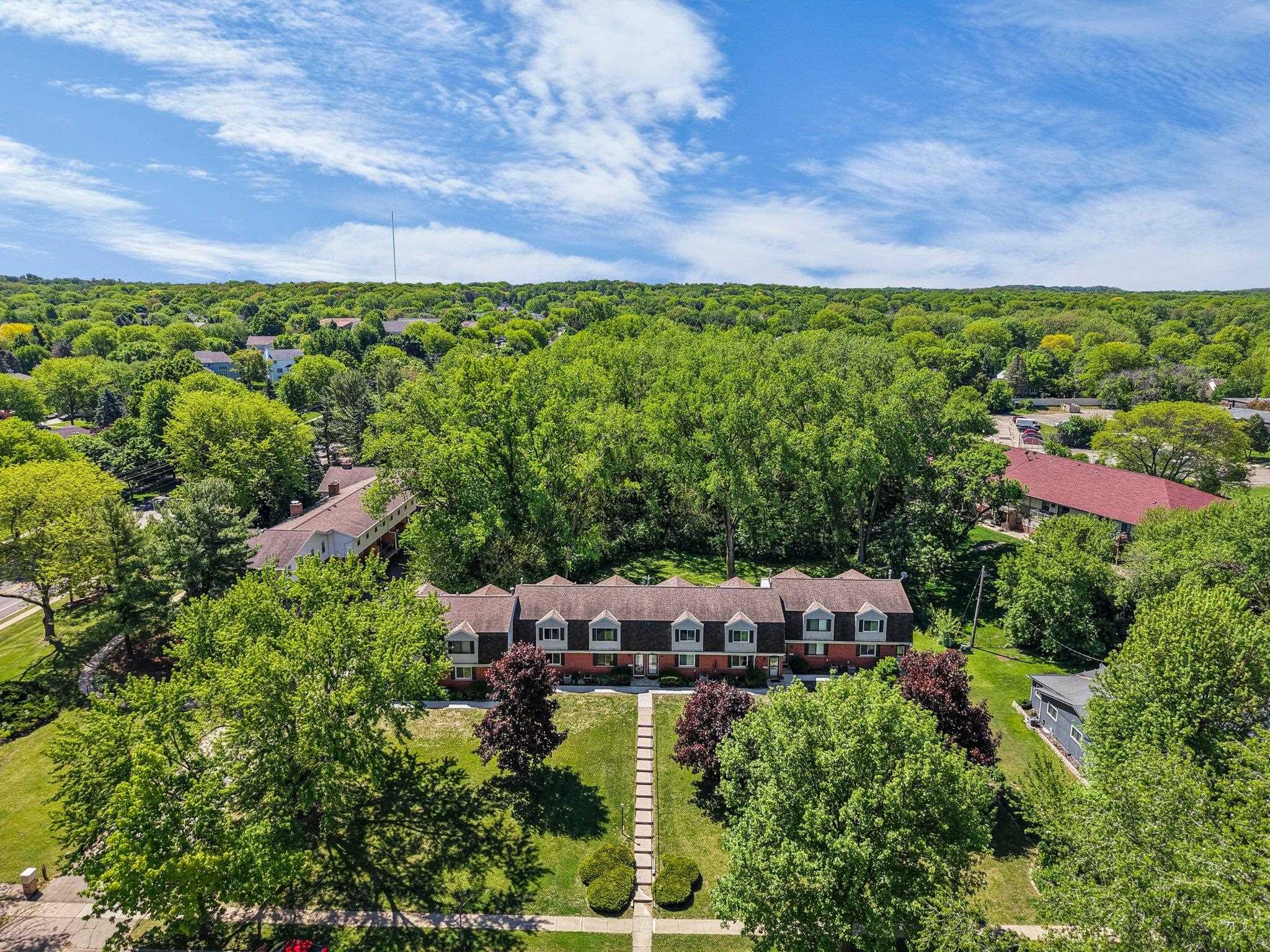 Middleton, Wisconsin 53562, United States, 3 Bedrooms Bedrooms, ,2 BathroomsBathrooms,Residential,Active,139155