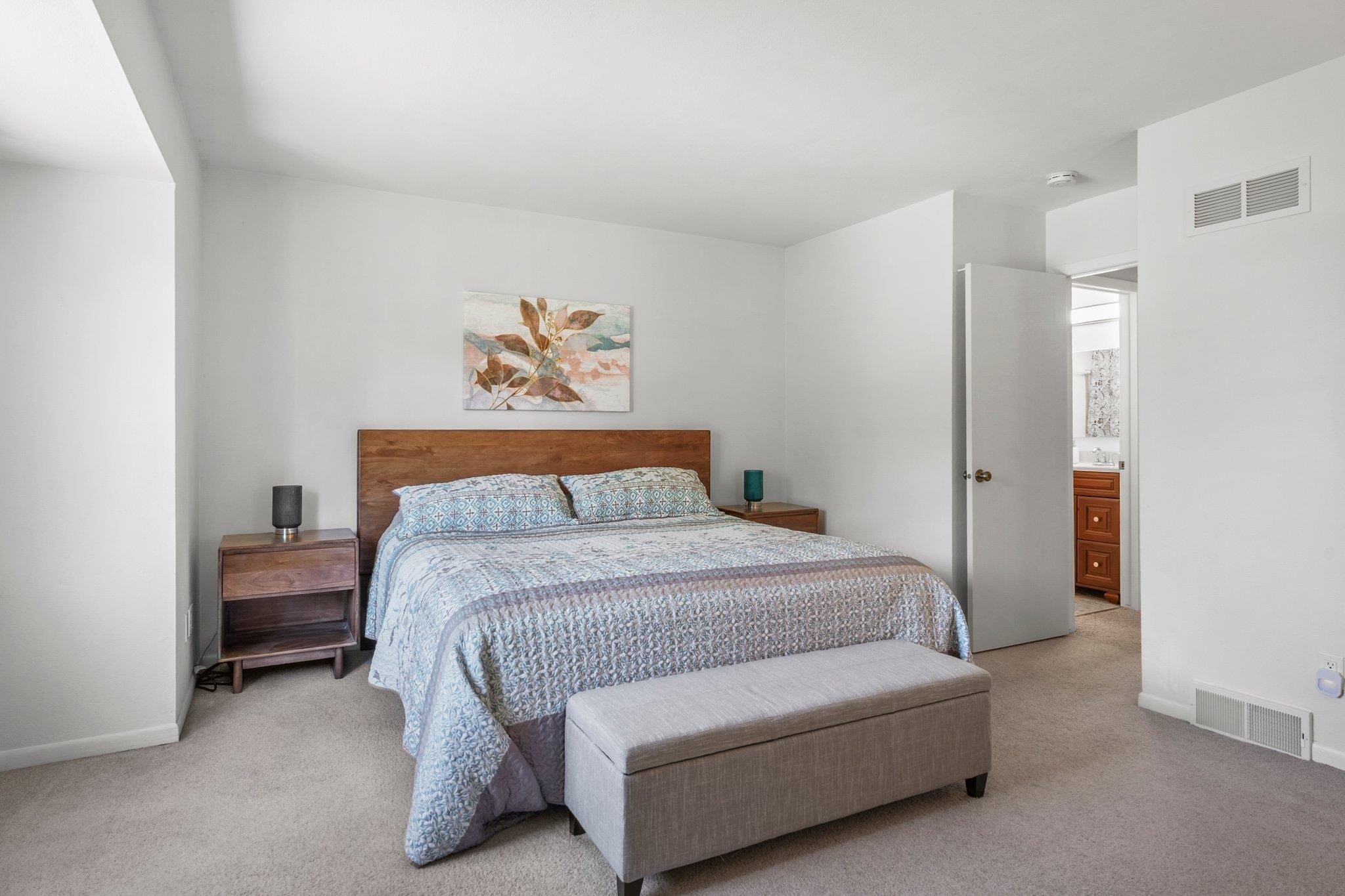 Middleton, Wisconsin 53562, United States, 3 Bedrooms Bedrooms, ,2 BathroomsBathrooms,Residential,Active,139155