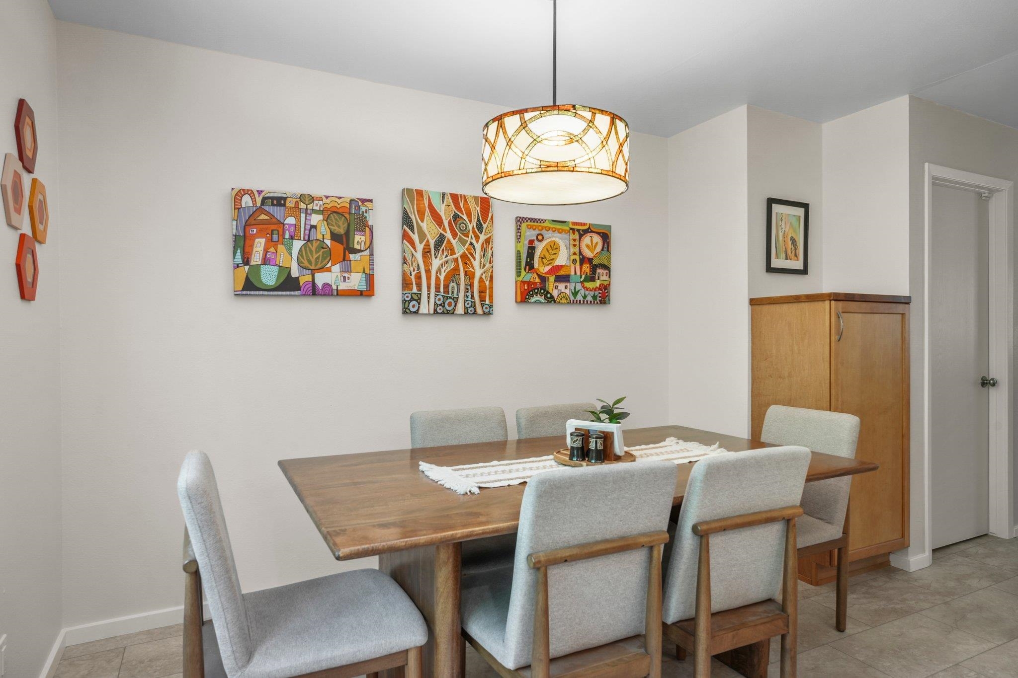 Middleton, Wisconsin 53562, United States, 3 Bedrooms Bedrooms, ,2 BathroomsBathrooms,Residential,Active,139155