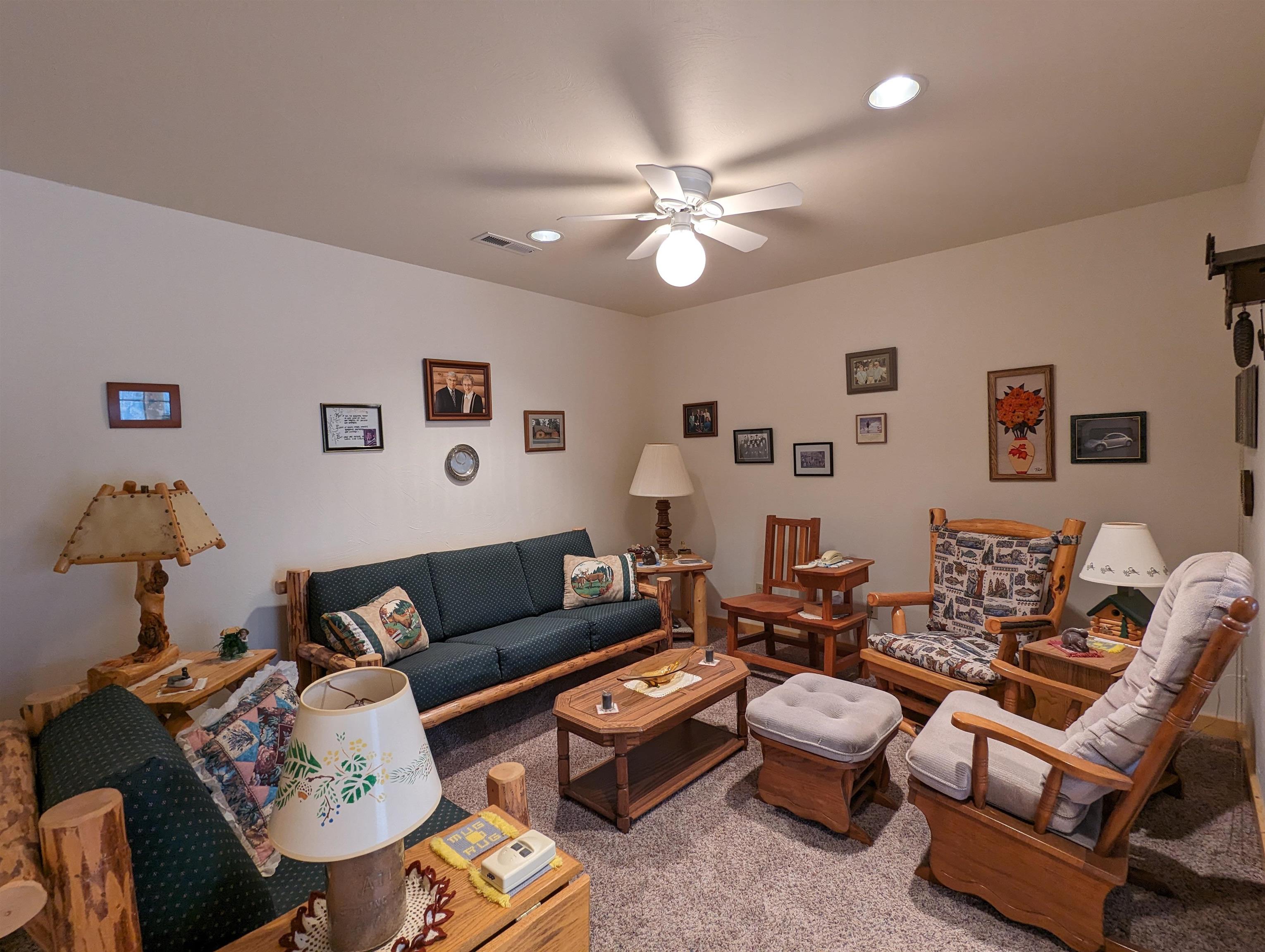 Wisconsin Dells, Wisconsin 53965, United States, 4 Bedrooms Bedrooms, ,3 BathroomsBathrooms,Residential,Pending,49218