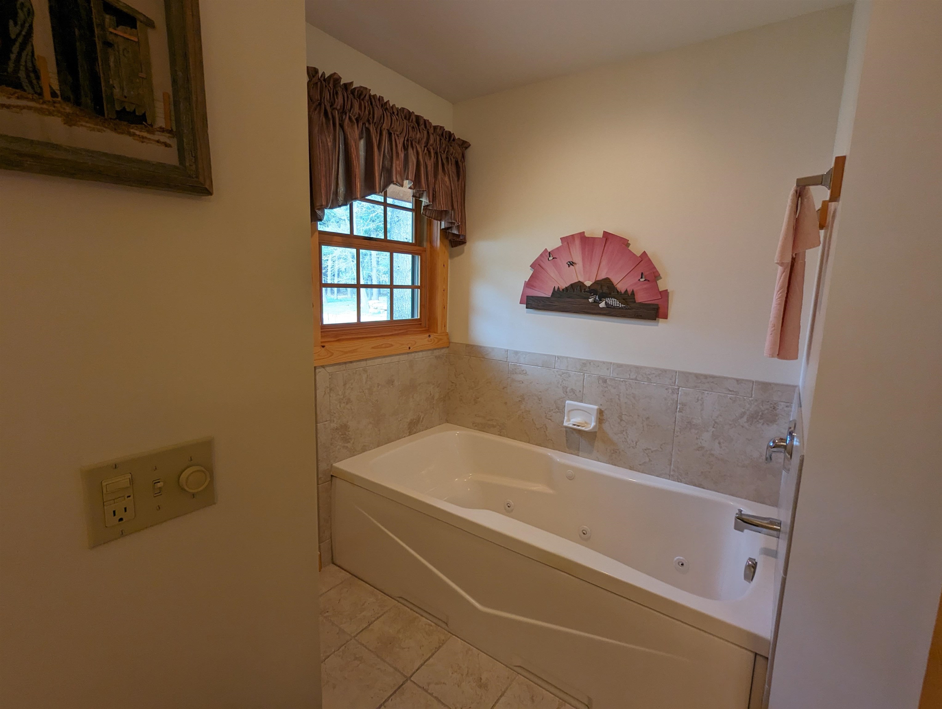 Wisconsin Dells, Wisconsin 53965, United States, 4 Bedrooms Bedrooms, ,3 BathroomsBathrooms,Residential,Pending,49218