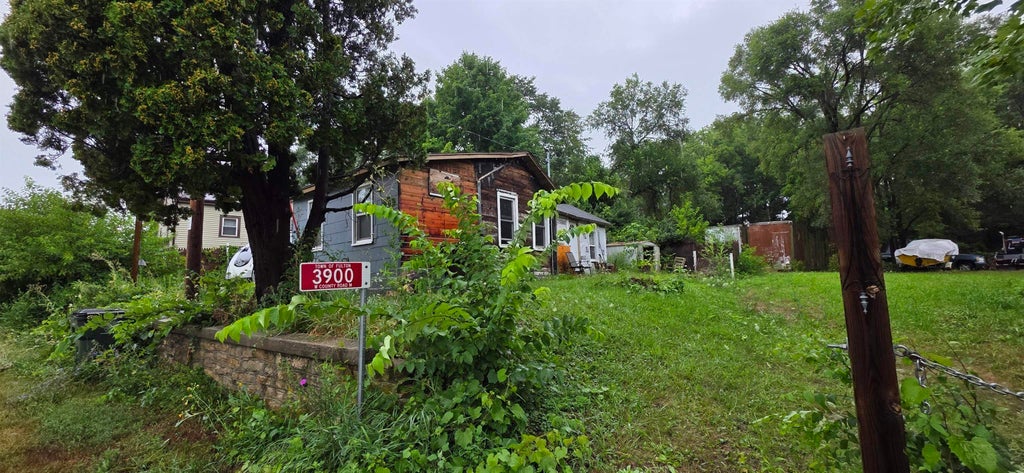 1037265366 Vacant Land Edgerton WI