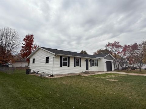Photo of 543 Sycamore Street, Sauk City, WI 53583 (MLS # 2011699)