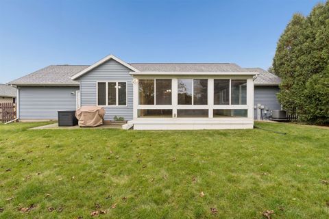 Tiny photo for 2832 Calgary Lane, Janesville, WI 53545 (MLS # 2011435)