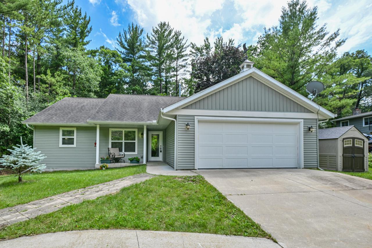 Photo 1 of 41 — W8131 Bay View Drive, Whitewater, WI 53190