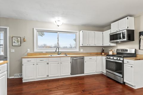 Tiny photo for 528 Dennis Drive, DeForest, WI 53532 (MLS # 2012501)