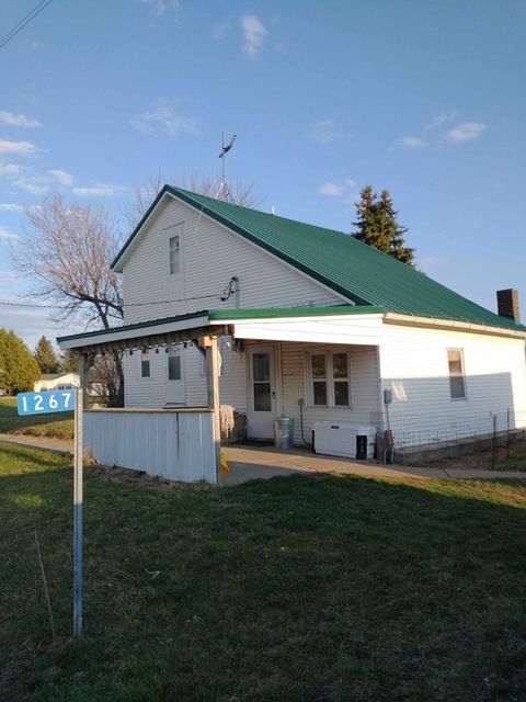 Photo of 1267 Old Rossville Road, Waukon, IA 52172 (MLS # 2024587)