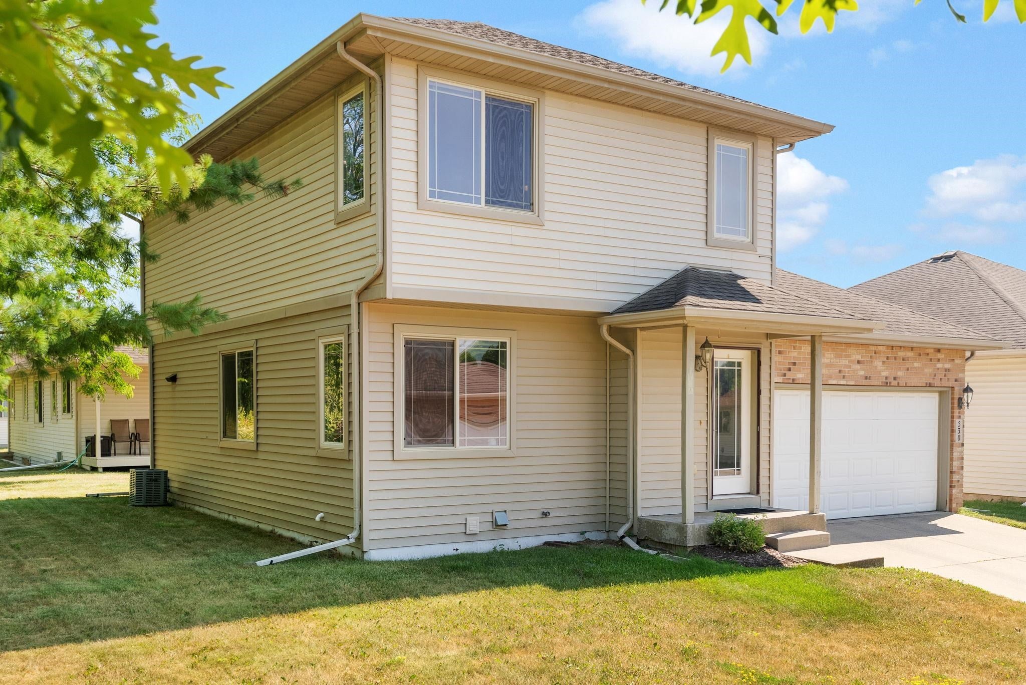 530 Lexington Drive - Photo 3