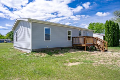 Photo of 801 N Harvey Street, Necedah, WI 54646 (MLS # 2023995)