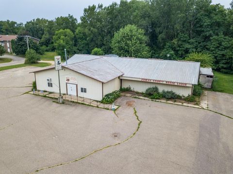Photo of 601 Colfax Street, Mauston, WI 53948 (MLS # 2025309)