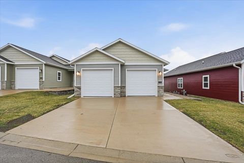 Photo of 1206 Tivoli Circle, Oregon, WI 53575 (MLS # 2022950)
