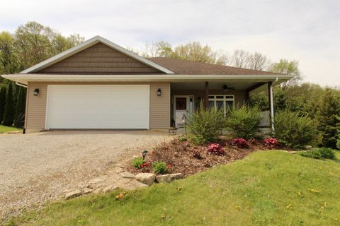Photo of W3689 Sylvester Road, Monroe, WI 53566 (MLS # 2022890)
