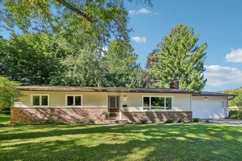 Photo of 2 Carillon Drive, Madison, WI 53705 (MLS # 2034012)