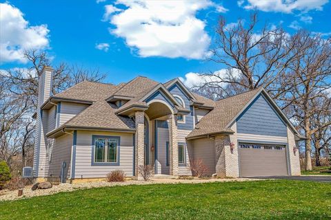 Photo of 2082 Tower Drive, Stoughton, WI 53589 (MLS # 2019879)