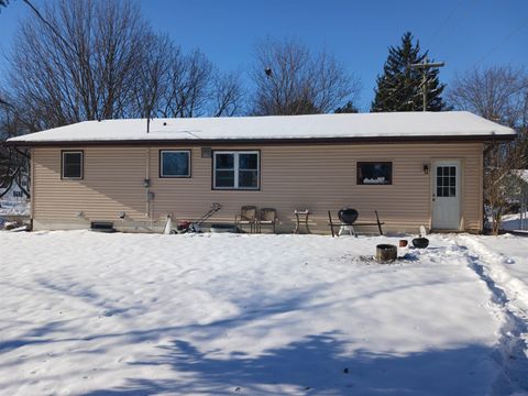 Tiny photo for 112 N 3rd Street, Evansville, WI 53536 (MLS # 2013437)