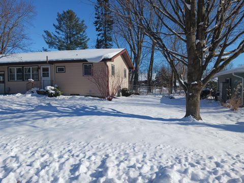 Tiny photo for 112 N 3rd Street, Evansville, WI 53536 (MLS # 2013437)