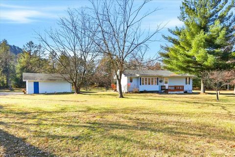 Photo of 1825 13th Avenue, Friendship, WI 53934 (MLS # 2013347)