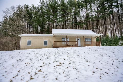 Photo of 29431 Maxwell Hill Road, Cazenovia, WI 53924 (MLS # 2014326)