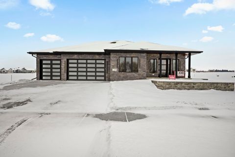 Photo of 2015 Wellington Place, Cottage Grove, WI 53527 (MLS # 2013584)