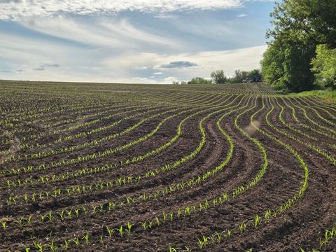 Photo of 18.5 Ac County Road W Road, Hazel Green, WI 53811 (MLS # 2027218)