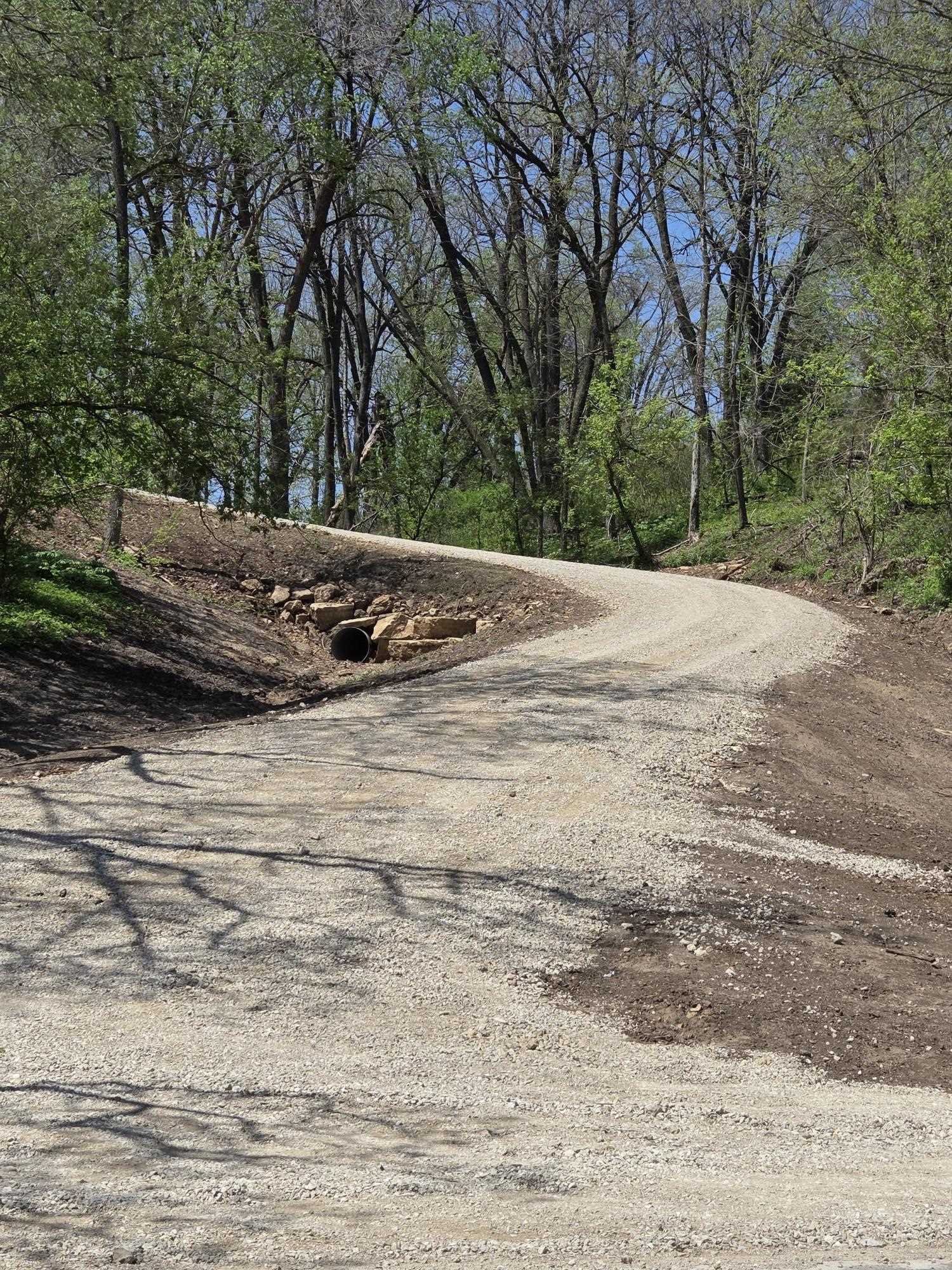 18.5 Ac County Road W Road