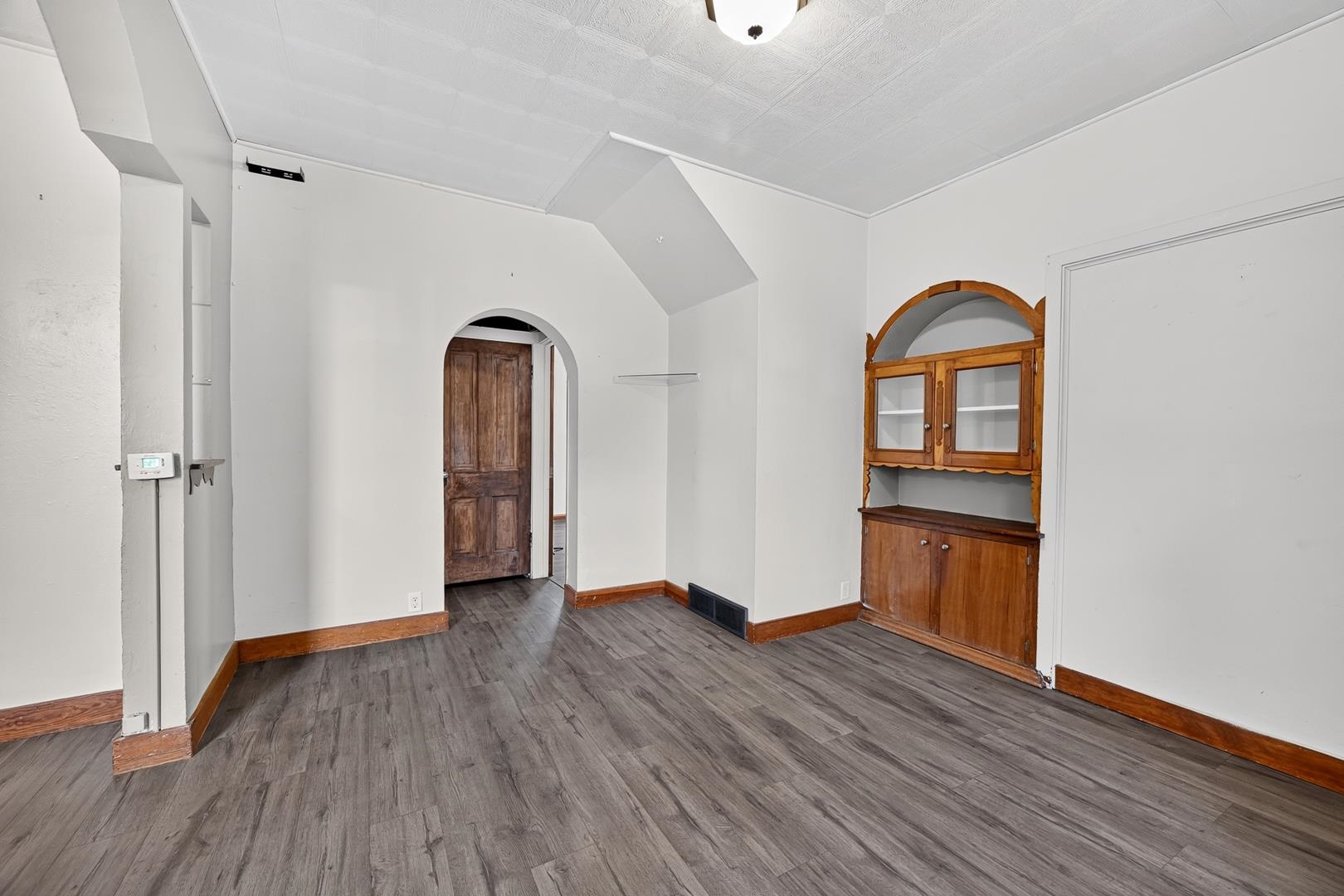 901-903 2nd Street - Photo 3