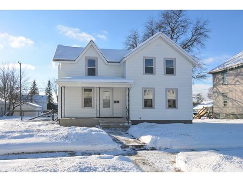 Photo of 710 W Conant Street, Portage, WI 53901 (MLS # 2013623)