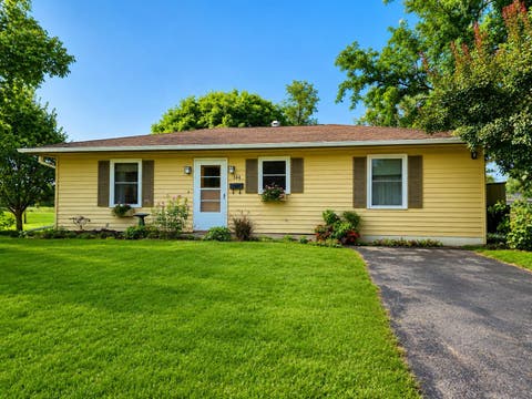 Photo of 144 W Lucy Street, Darlington, WI 53530 (MLS # 2030303)