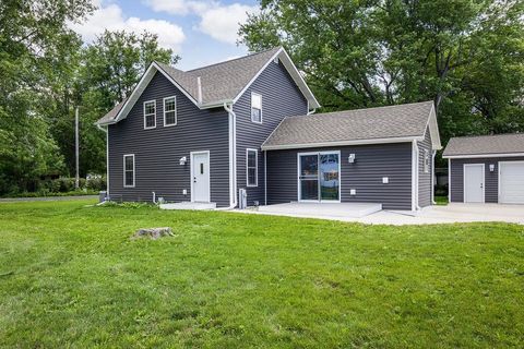 Photo of 570 Academy Drive, Edgerton, WI 53534 (MLS # 2026362)