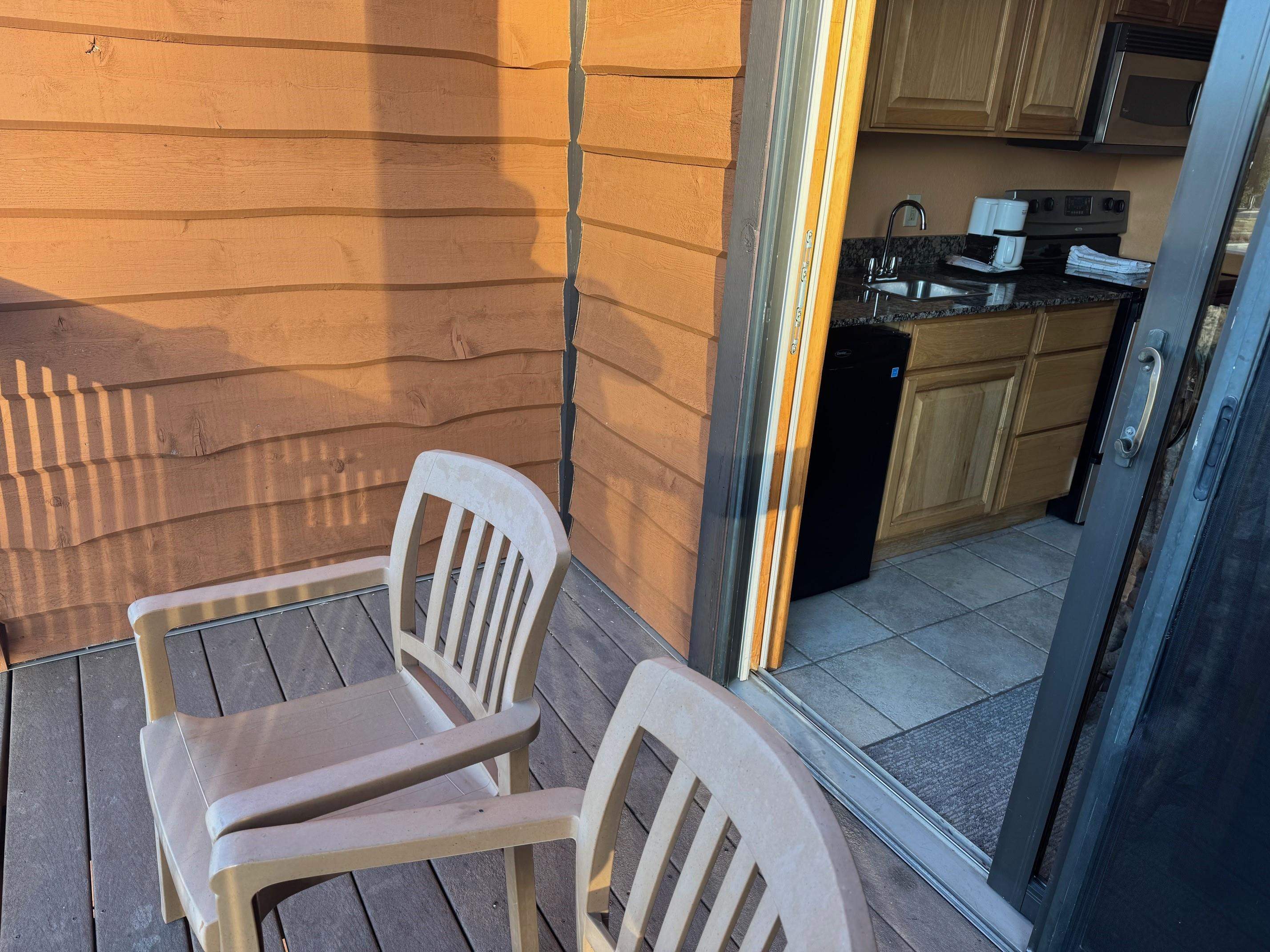 2504 River Road 7306