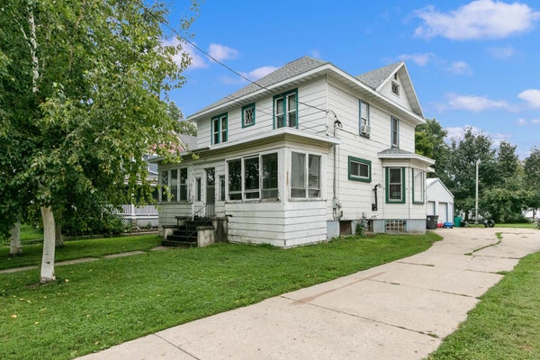 217 N MAIN ST, REESEVILLE, WI 53579 - Image 4f53ccc9fa02aa0dfcfba25f6c6701be/2401291068