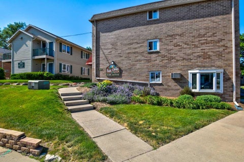 Photo of 3320-3324 Milwaukee Street, Madison, WI 53703 (MLS # 2035576)
