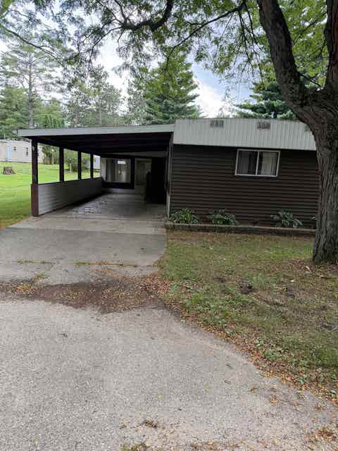 Photo of N750 Golf Road, Prairie Du Sac, WI 53578 (MLS # 2031105)