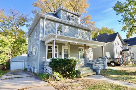 Photo of 1227 Bluff Street, Beloit, WI 53511 (MLS # 2011766)