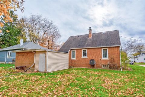 Tiny photo for 917 E Madison Street, Waterloo, WI 53594 (MLS # 2012454)